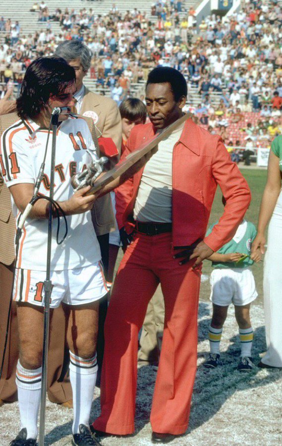 RIP Pele | Page 2 | Sports Journalists Forum – Media, Newsroom ...